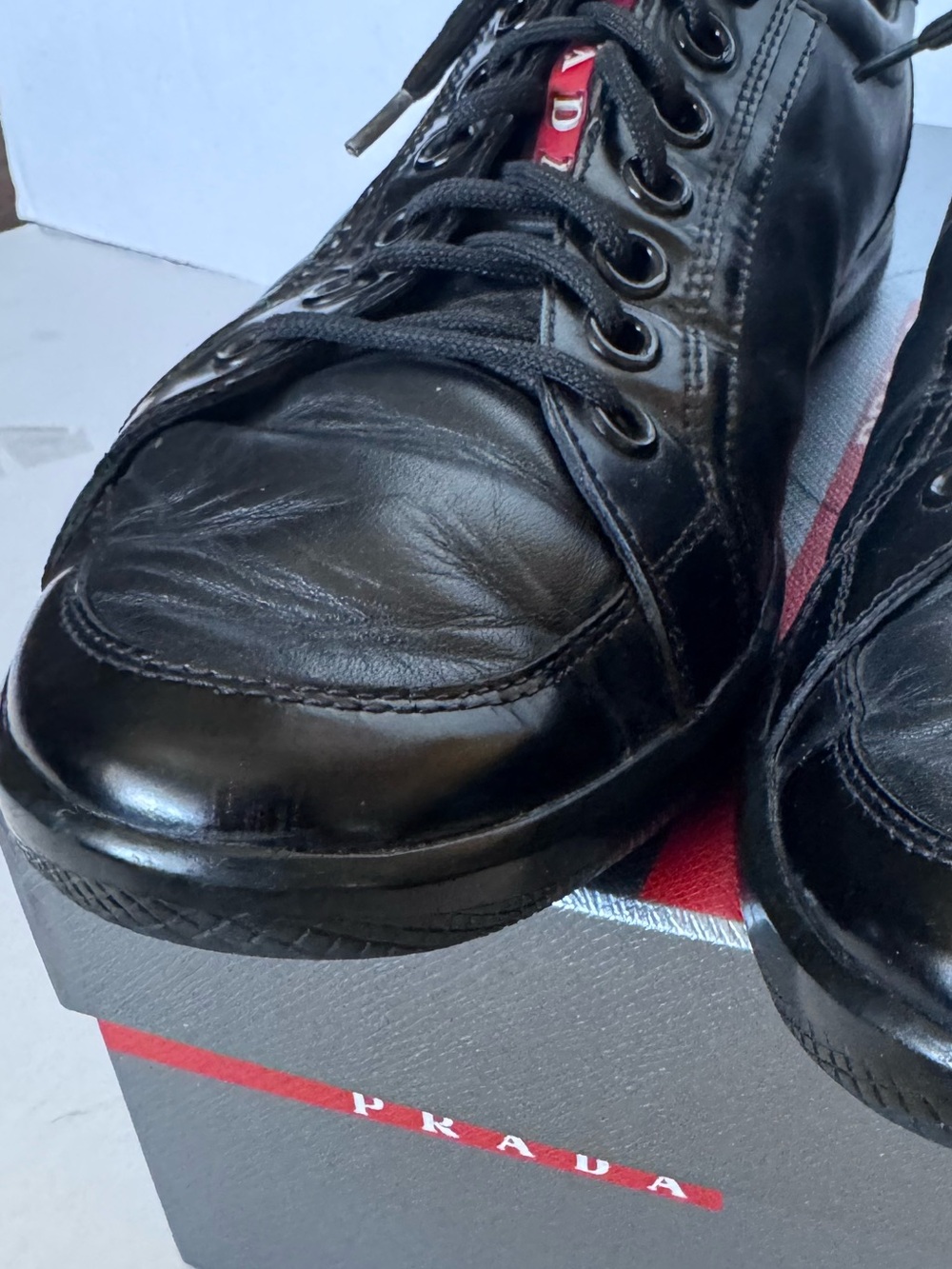 Prada 4E2439 Men’s Black Leather Low-Top Sneakers US 9 | Box & Dust Bag | VGUC - Picture 5 of 16